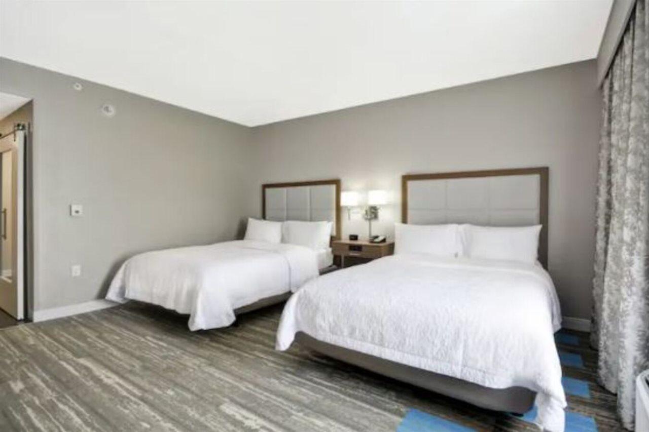 Hampton Inn Blue Ash/Cincinnati, Oh מראה חיצוני תמונה