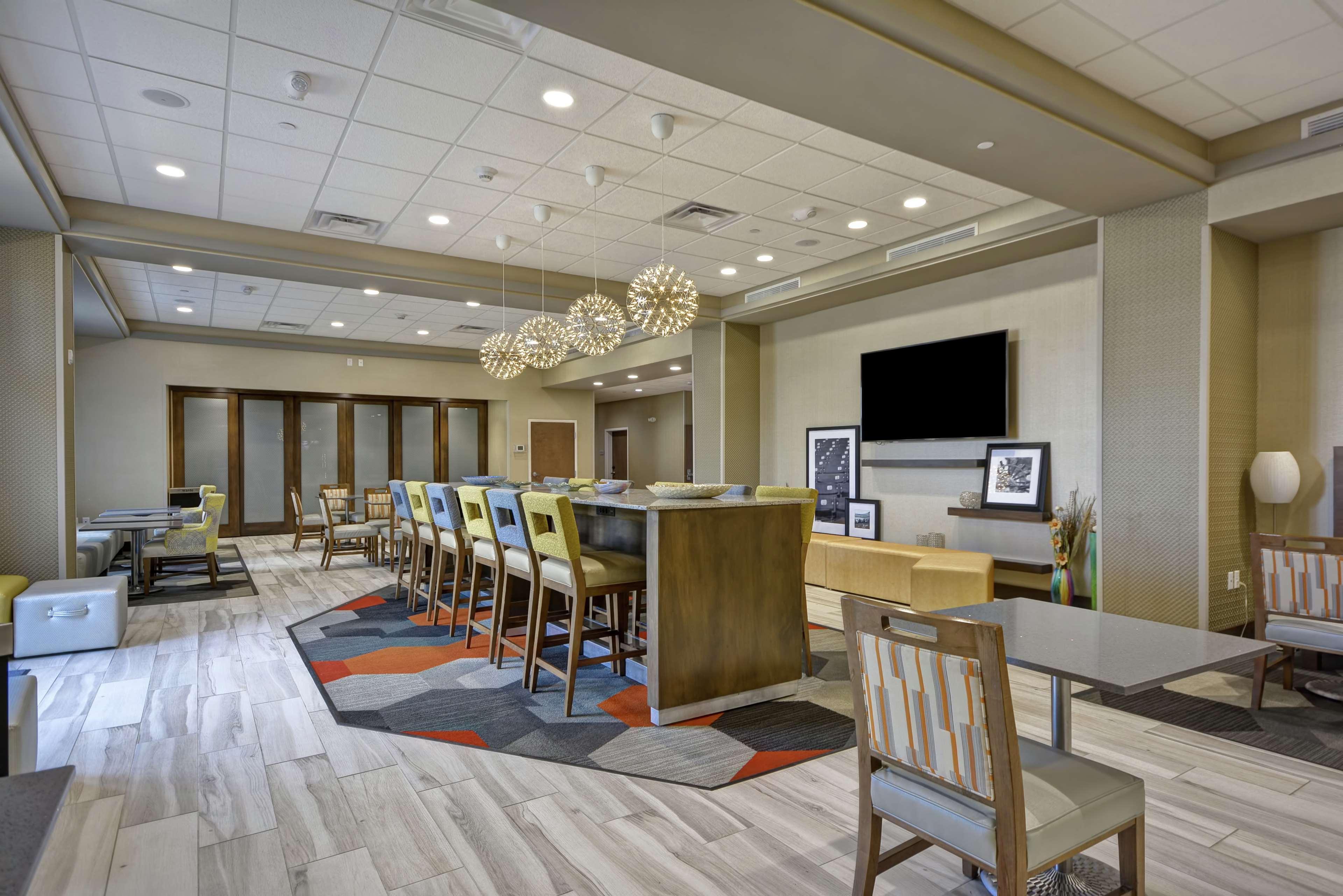 Hampton Inn Blue Ash/Cincinnati, Oh מראה חיצוני תמונה