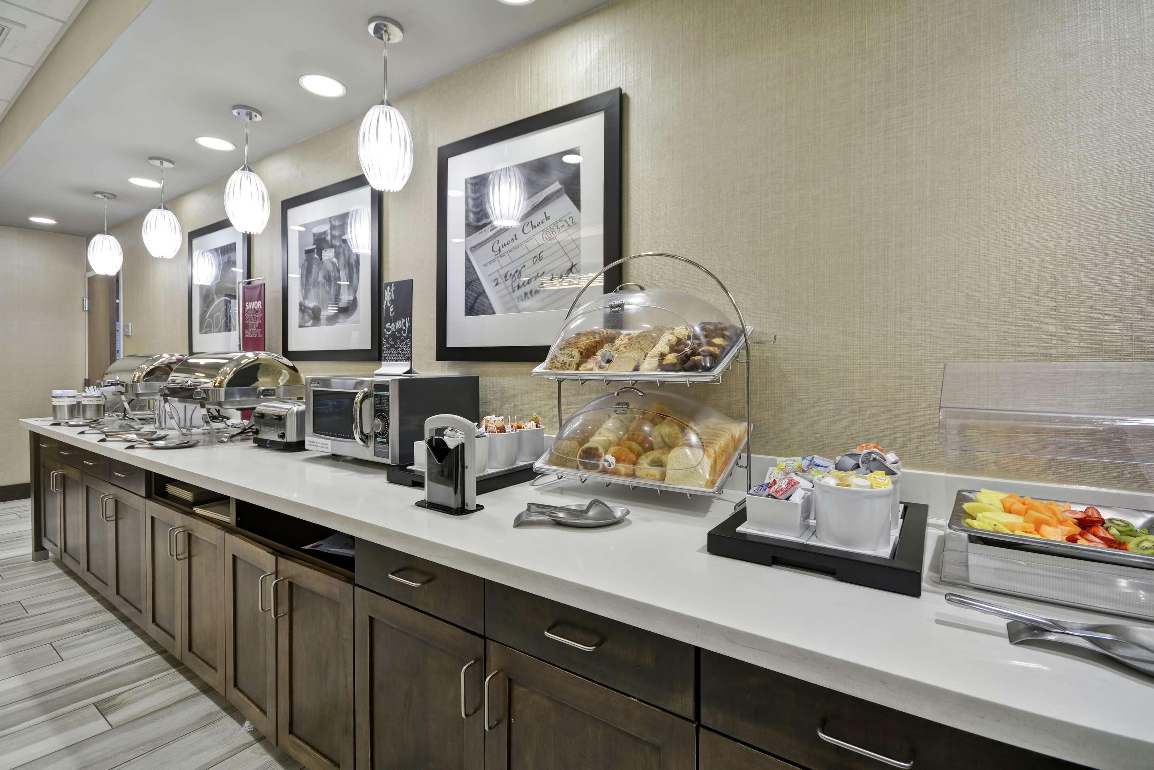 Hampton Inn Blue Ash/Cincinnati, Oh מראה חיצוני תמונה