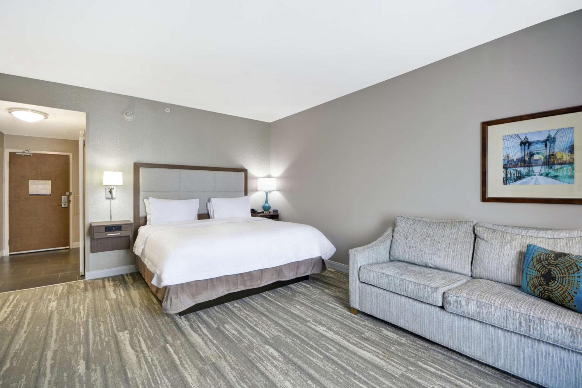 Hampton Inn Blue Ash/Cincinnati, Oh מראה חיצוני תמונה