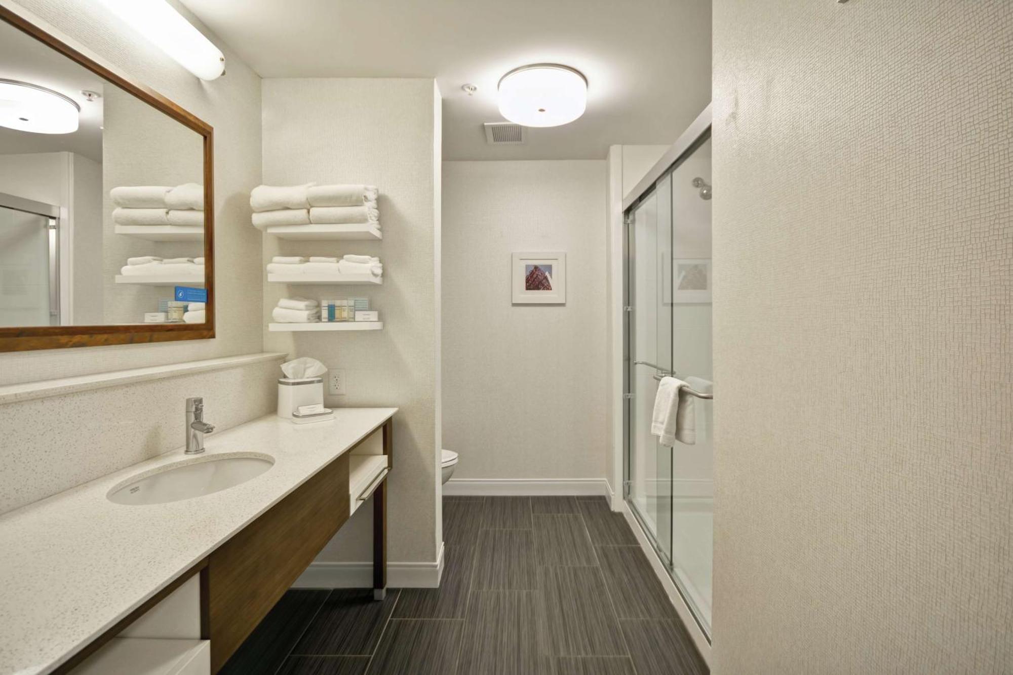 Hampton Inn Blue Ash/Cincinnati, Oh מראה חיצוני תמונה