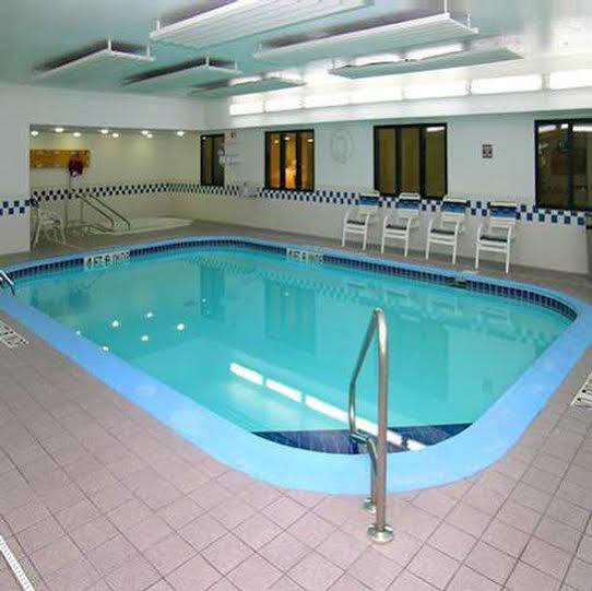 Hampton Inn Blue Ash/Cincinnati, Oh מראה חיצוני תמונה
