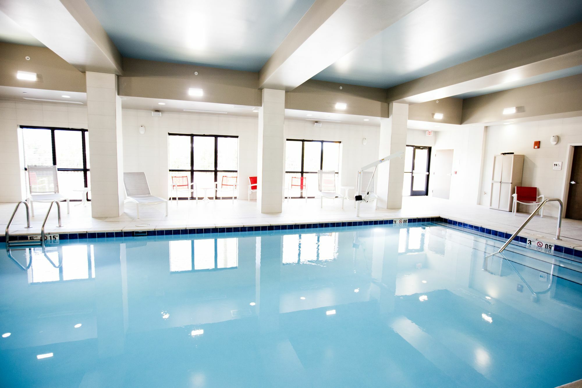 Hampton Inn Blue Ash/Cincinnati, Oh מראה חיצוני תמונה